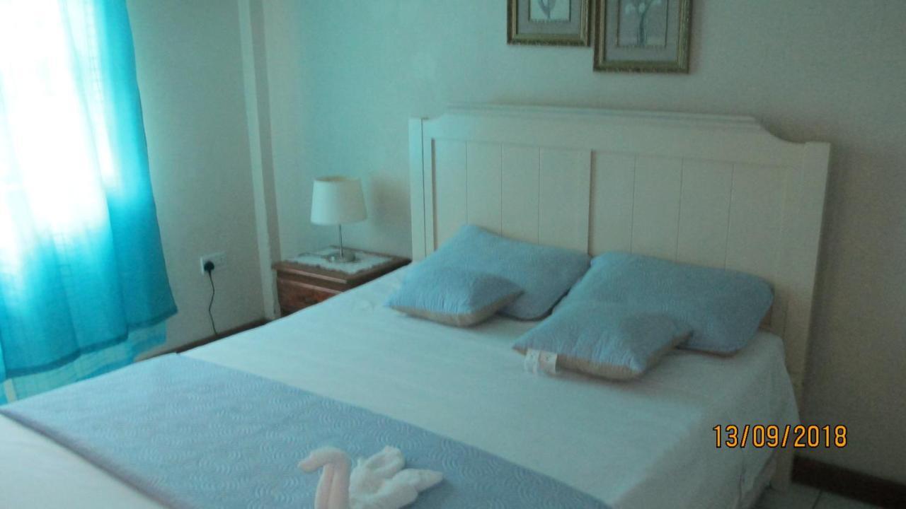 Tropical Breeze Vacation Home And Apartments جزيرة جورس المظهر الخارجي الصورة