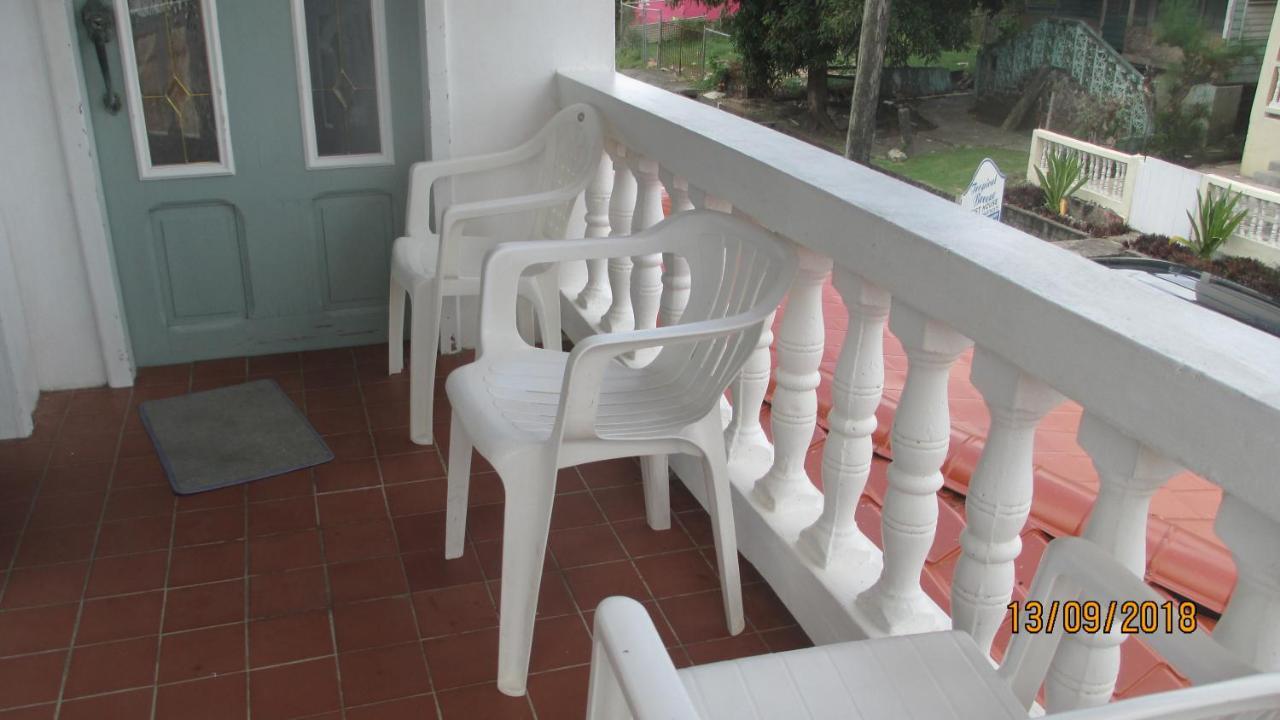 Tropical Breeze Vacation Home And Apartments جزيرة جورس المظهر الخارجي الصورة