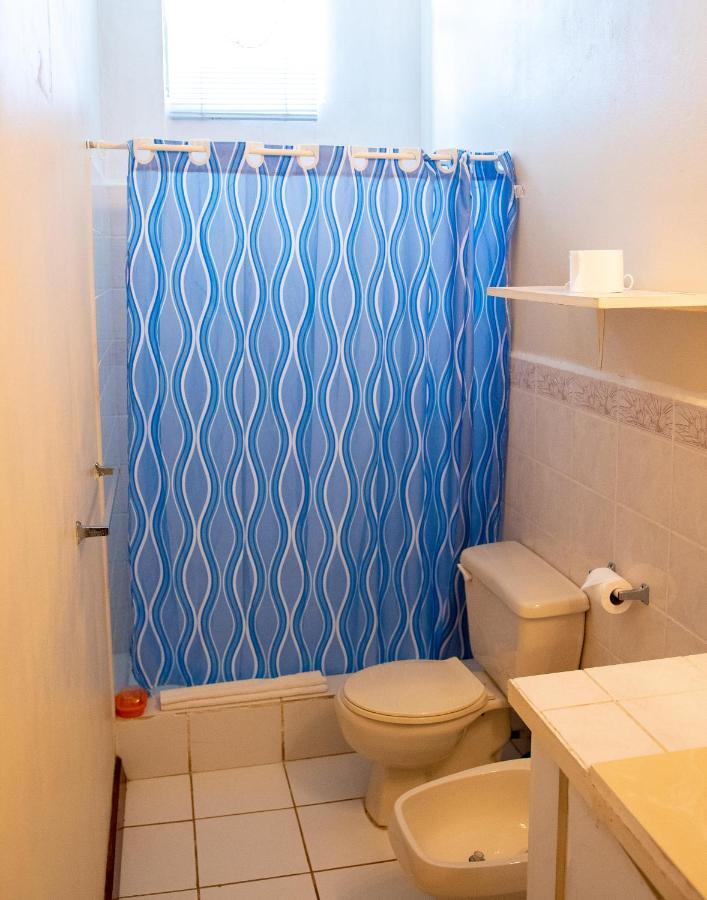 Tropical Breeze Vacation Home And Apartments جزيرة جورس المظهر الخارجي الصورة